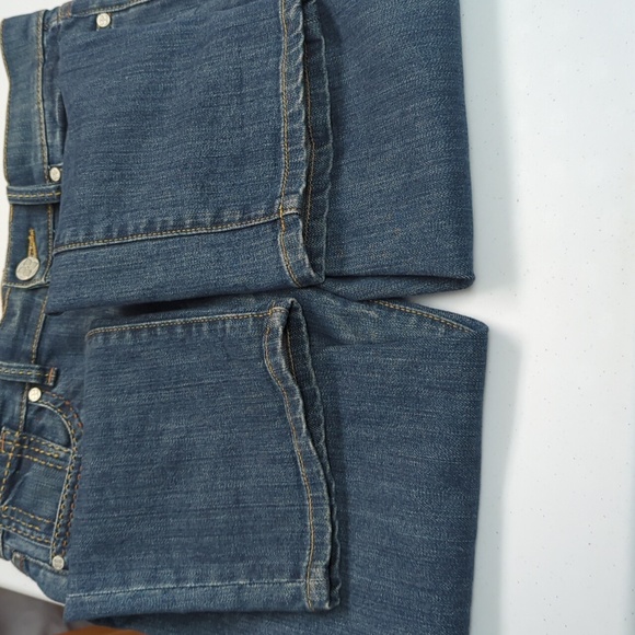 BCBG MAXAZRIA, straight leg,, size 29 - Picture 7 of 7